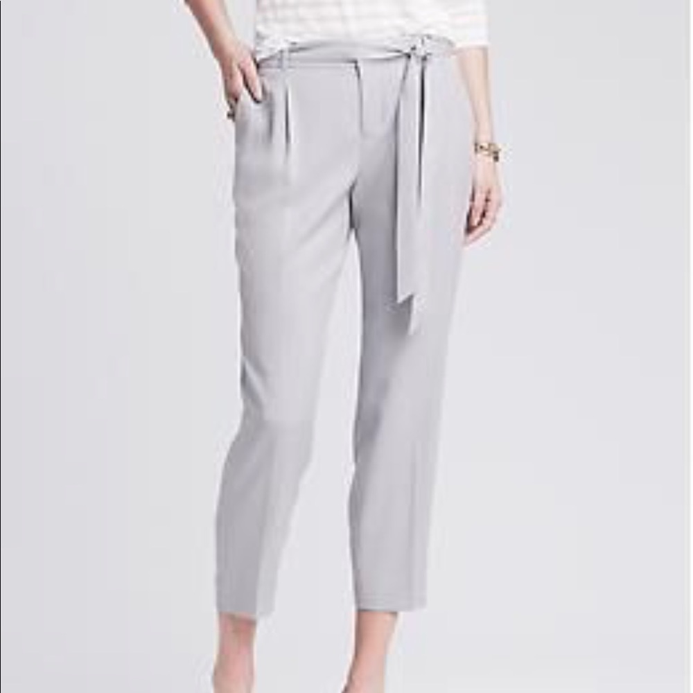 NWT Banana Republic gray cropped tie waist pants